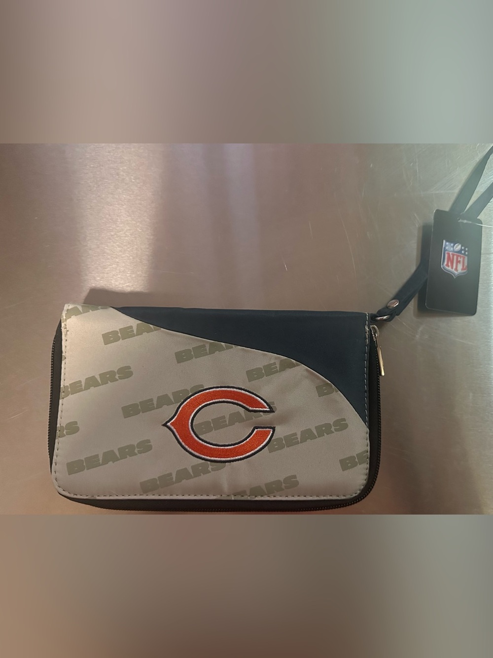 Chicago Bears Navy and Gray Wristlet